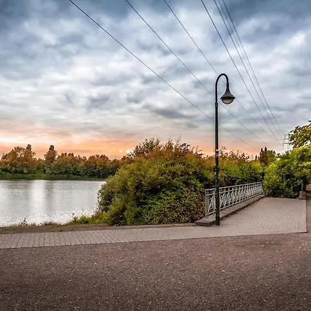 Lakeside Flat Dusseldorf