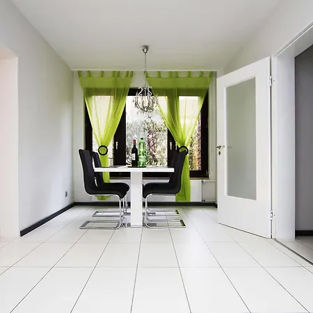 Lakeside Flat * Dusseldorf