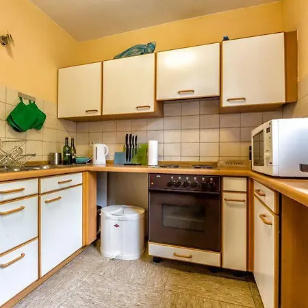 Lakeside Flat Apartment *